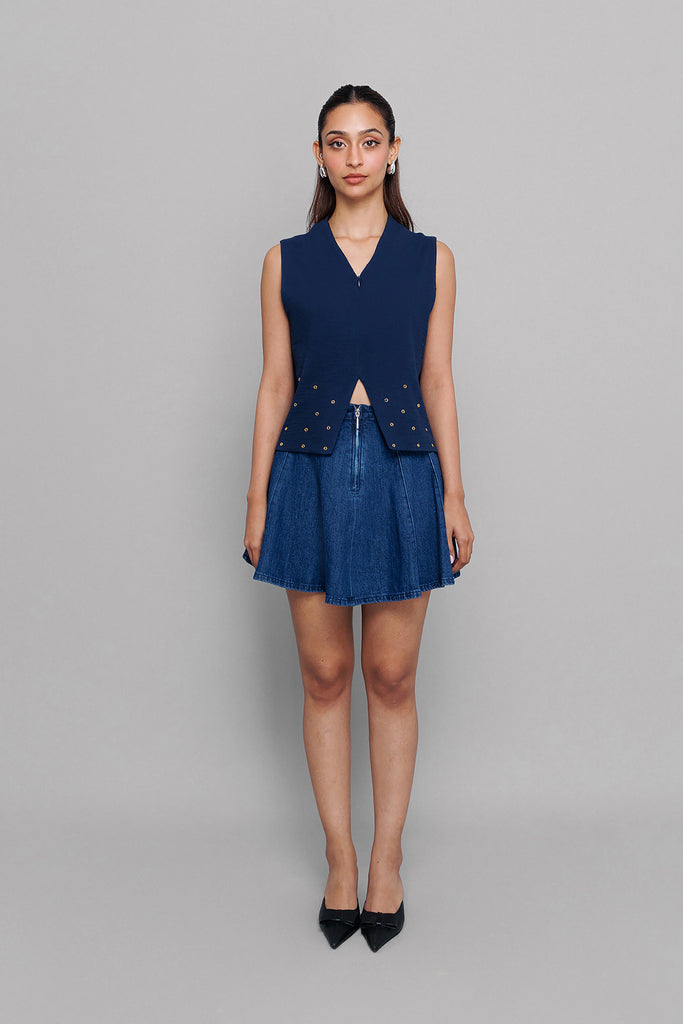 Eyelet Vest