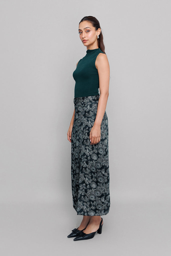 Black Sip Slit Skirt