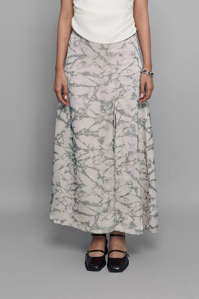 Sip Slit Skirt
